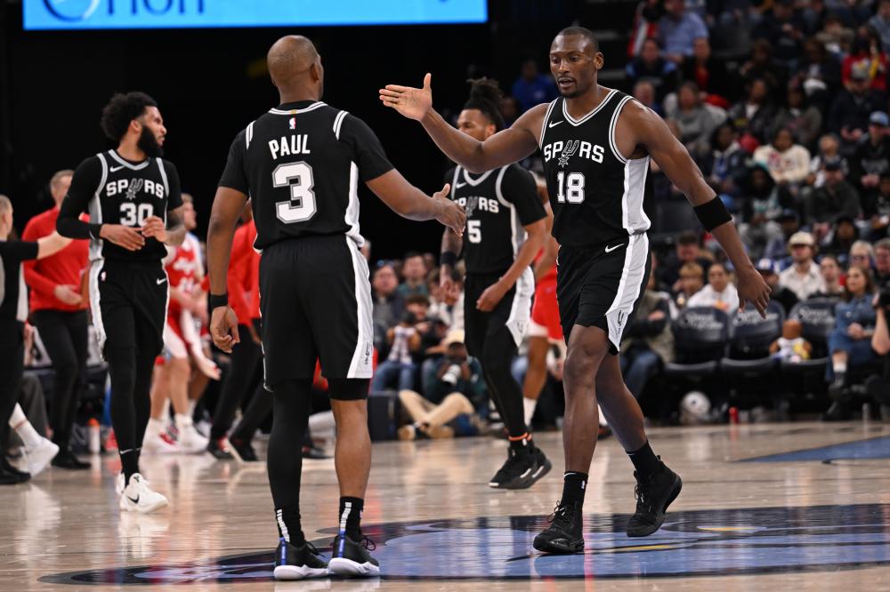 场友谊赛中 场友谊赛中