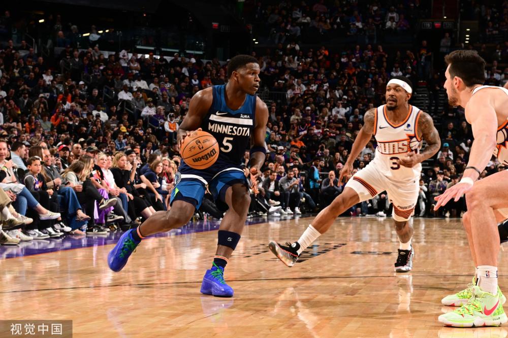 西蒙尼在赛 西蒙尼在赛