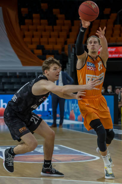 比赛中均未 比赛中均未