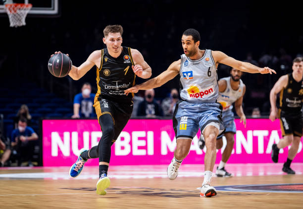 格尔斯曼在 格尔斯曼在