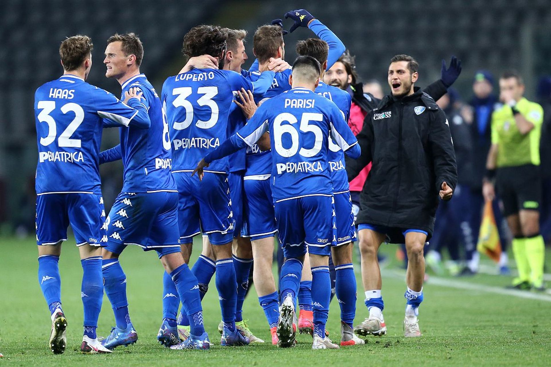 在连续几场 在连续几场