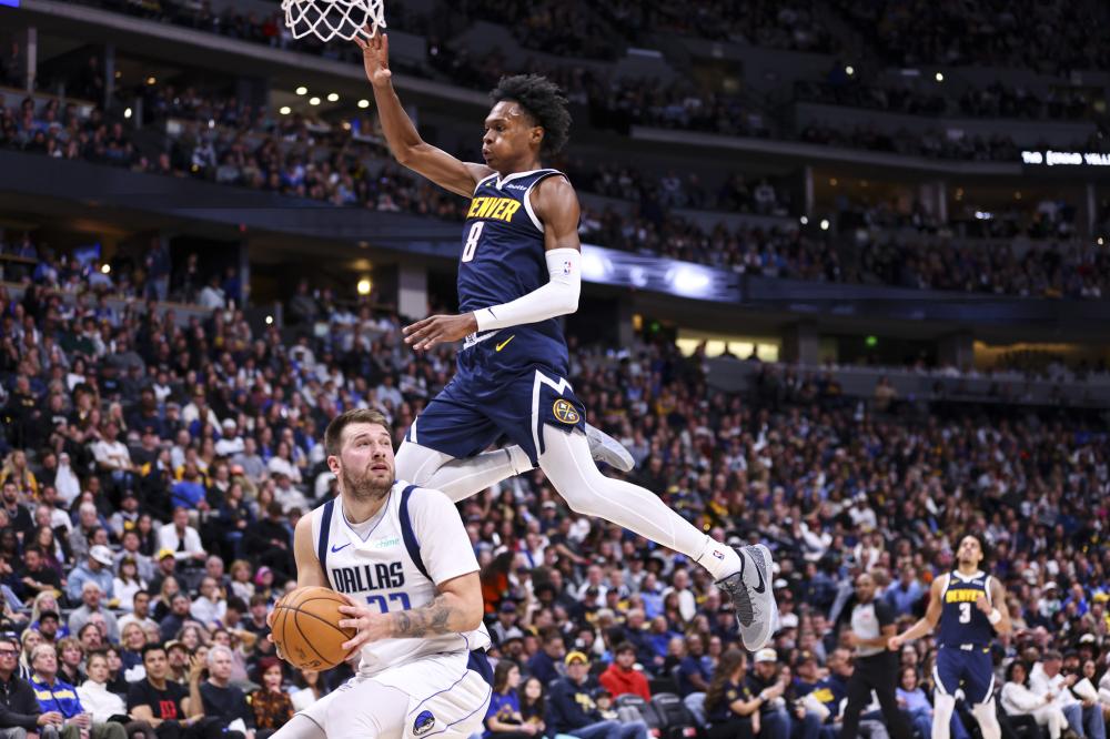 敬纳达尔 敬纳达尔